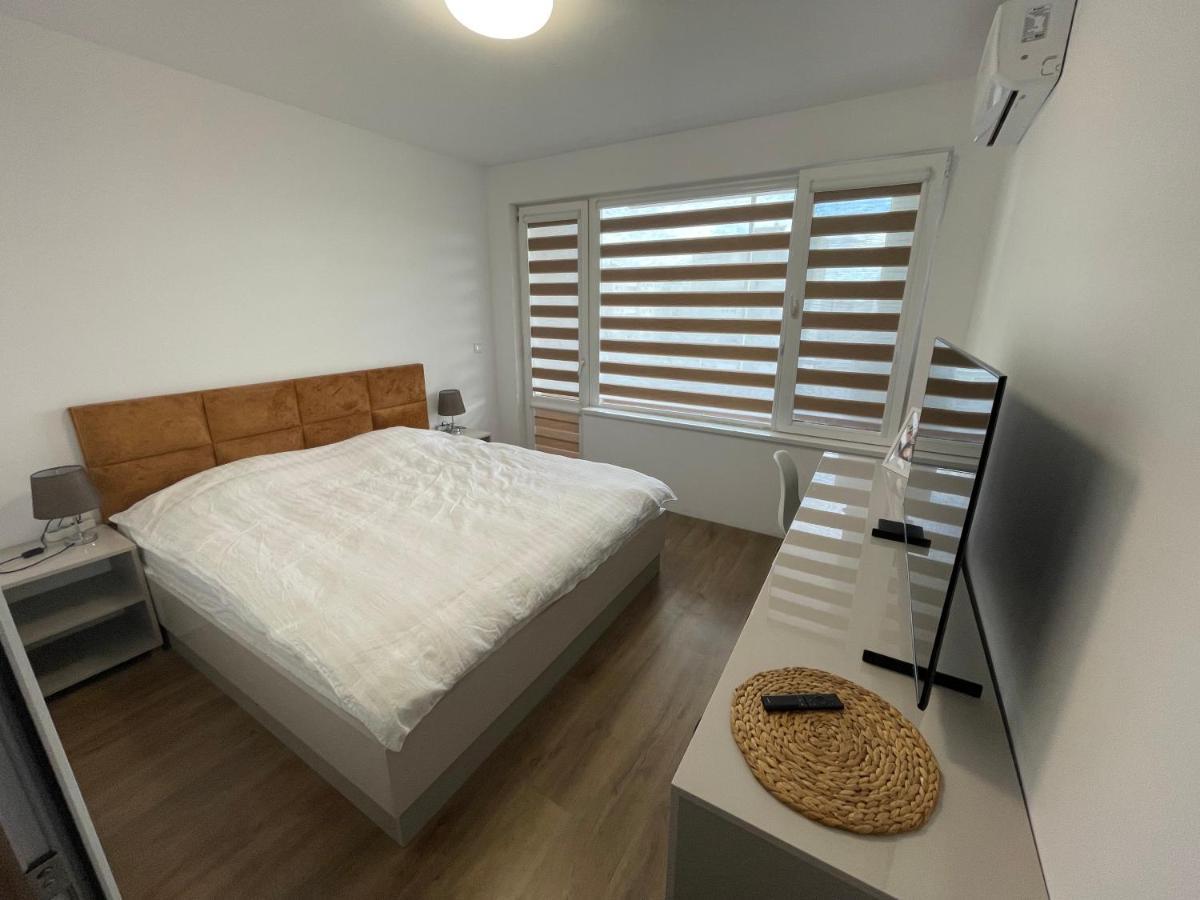 Dety'S Apartment Burgas City Exteriér fotografie