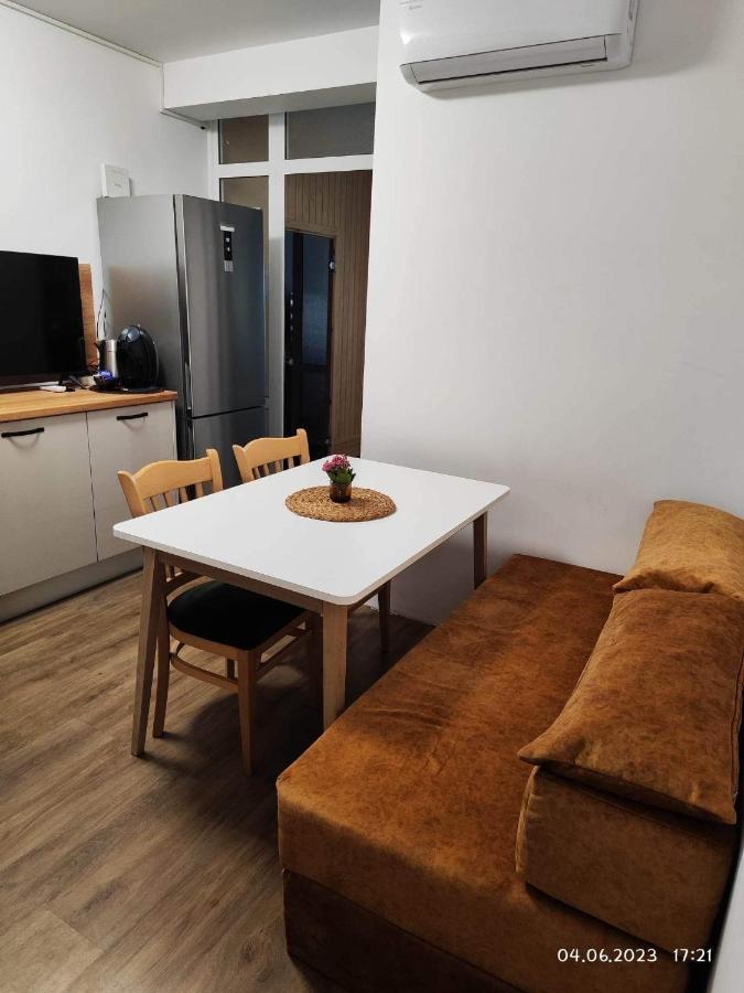 Dety'S Apartment Burgas City Exteriér fotografie